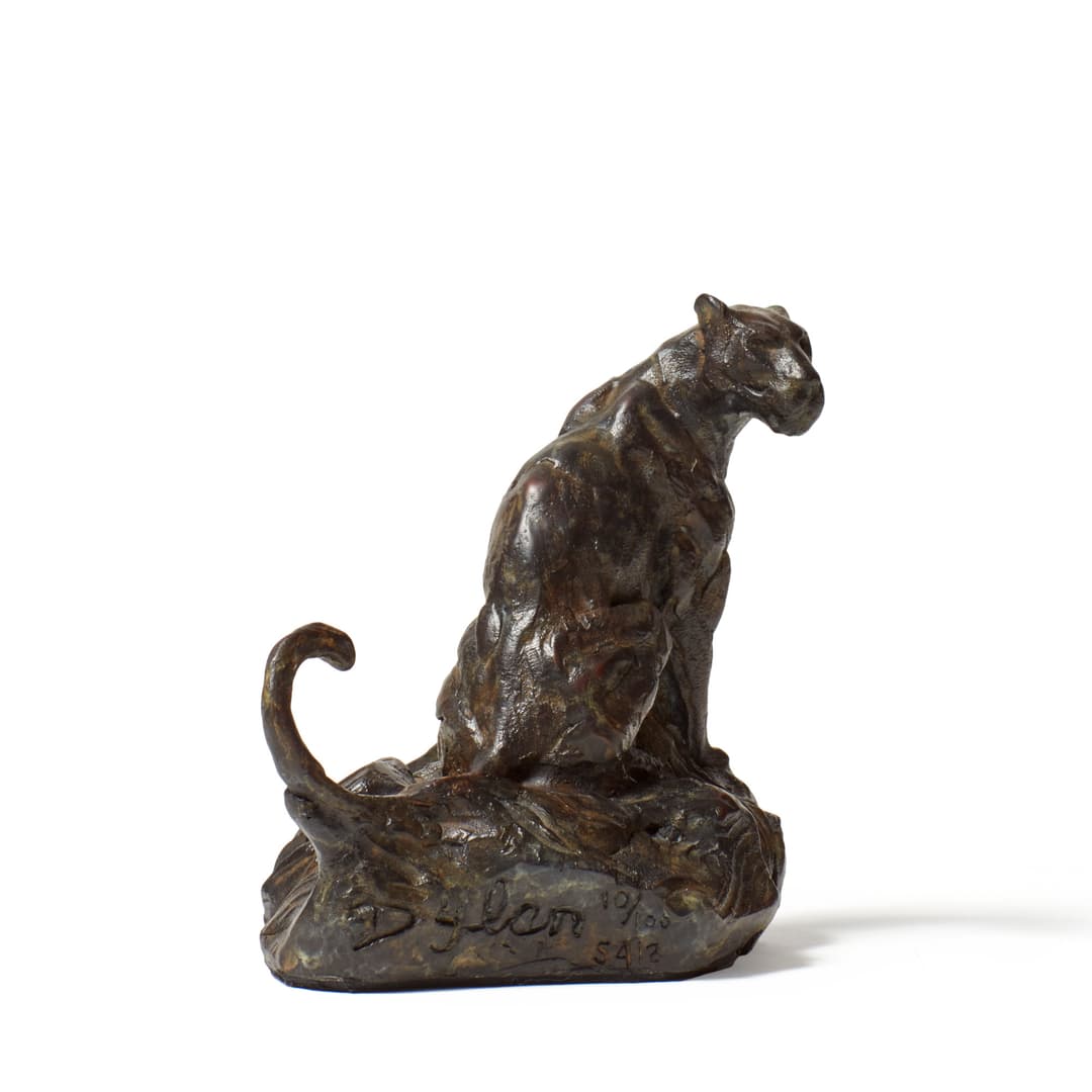 Sitting Leopard Miniature S412